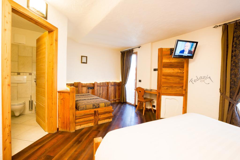 Hotel Pontiglia 리비뇨 외부 사진